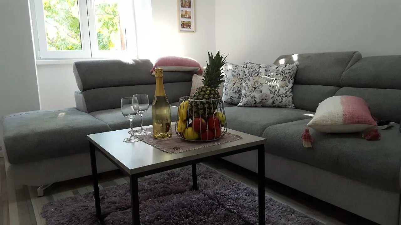 Apartment Imperia *** Pula Kroatien